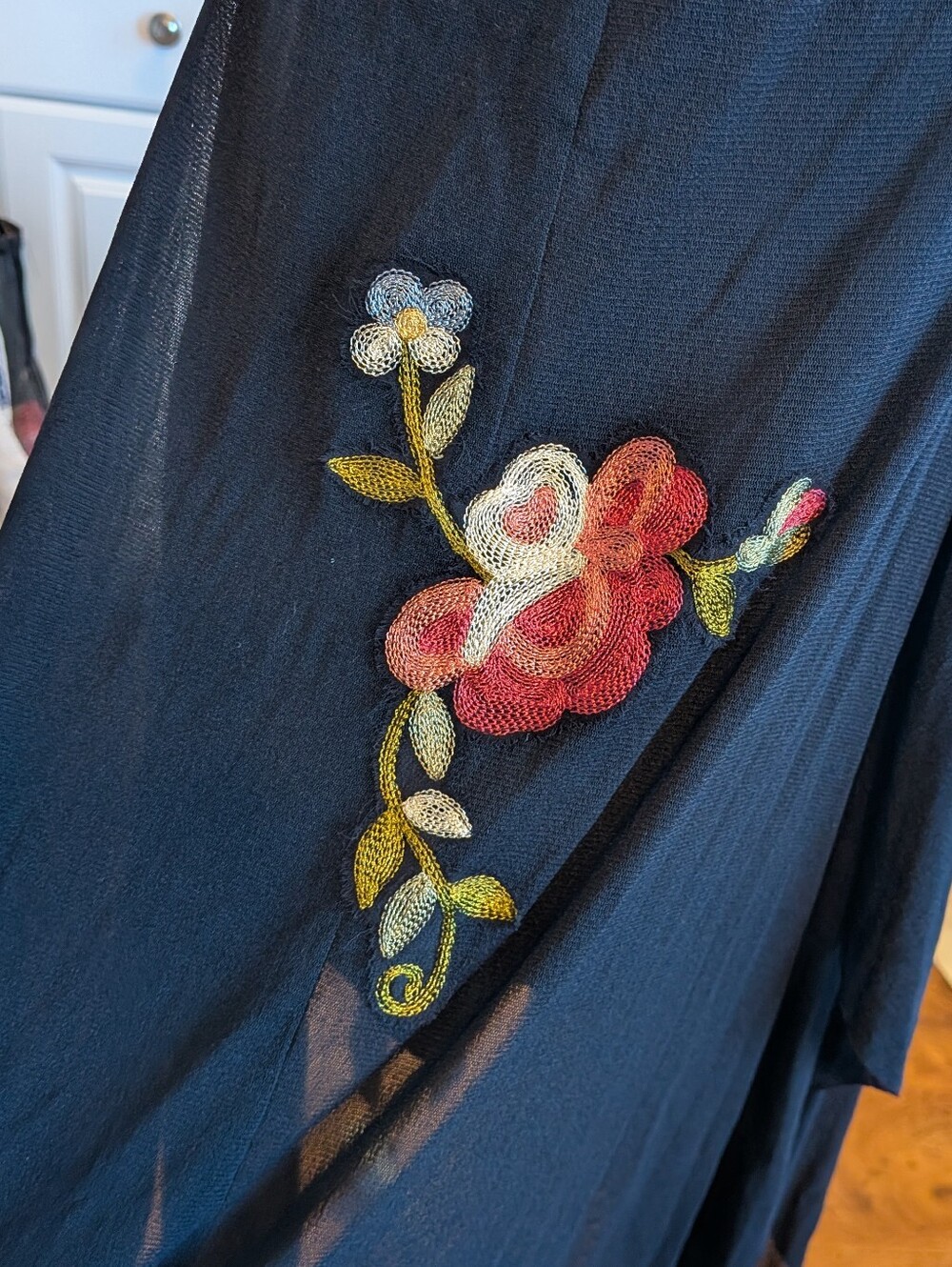 Vintage Beaded & Embroidered Silk Cache Gown - Picture 4 of 14